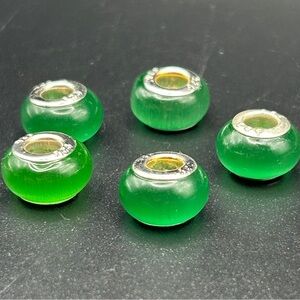 🍀 925 Sterling Silver Green Glass Beads